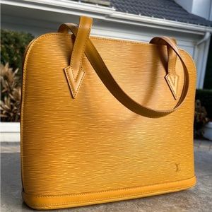 Authentic -LV GM Epic yellow/gold color purse